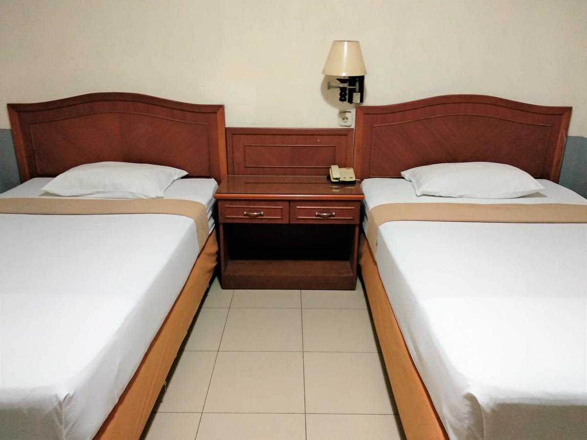 Hotel Batara Банджермасин Екстериор снимка